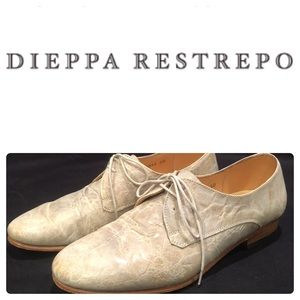Dieppa Restrepo Cali Oxford Taupe Crackle Size 8.5